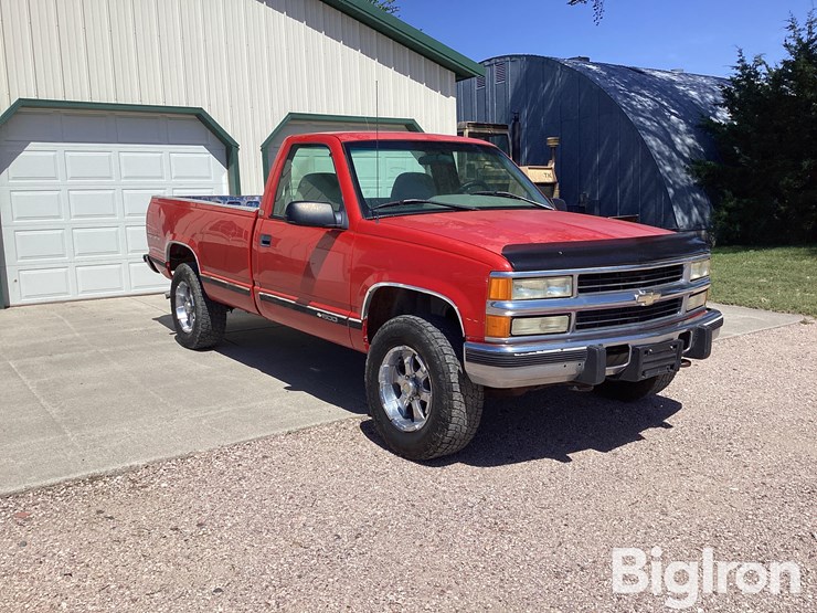 1996-chevrolet-silverado-1500-image-3