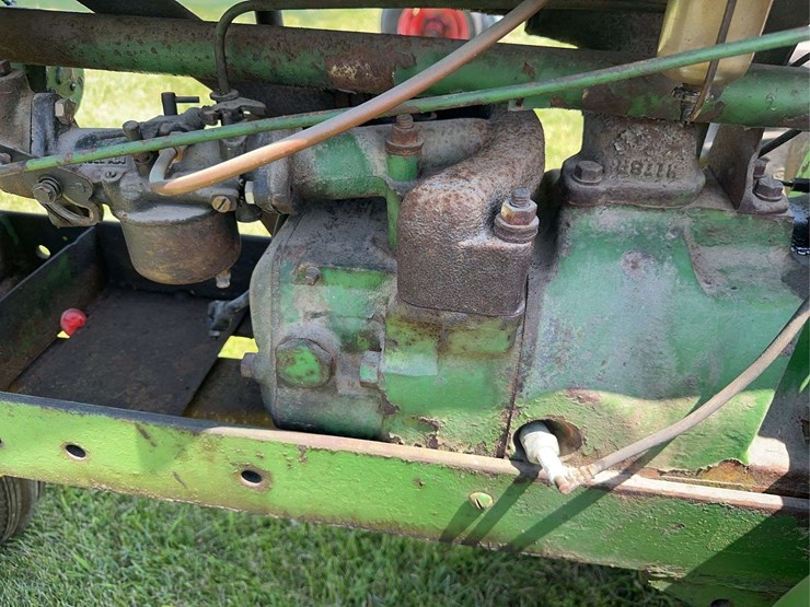 john-deere-h-image-14