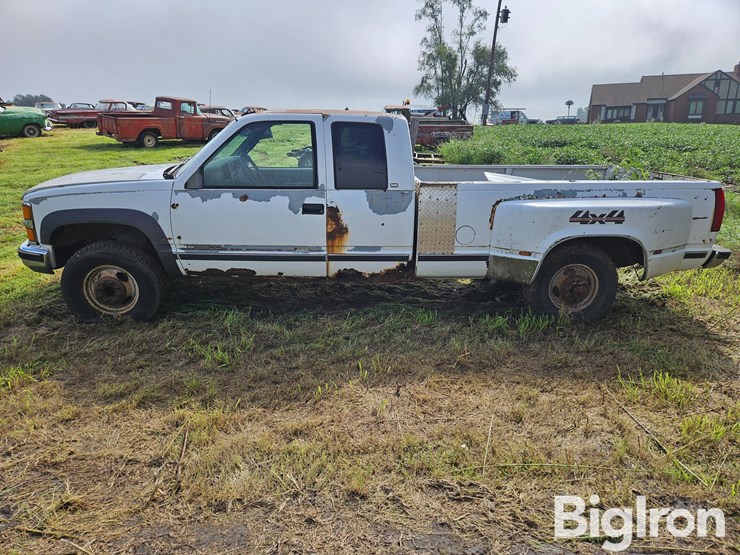 1997-chevrolet-silverado-3500-image-8