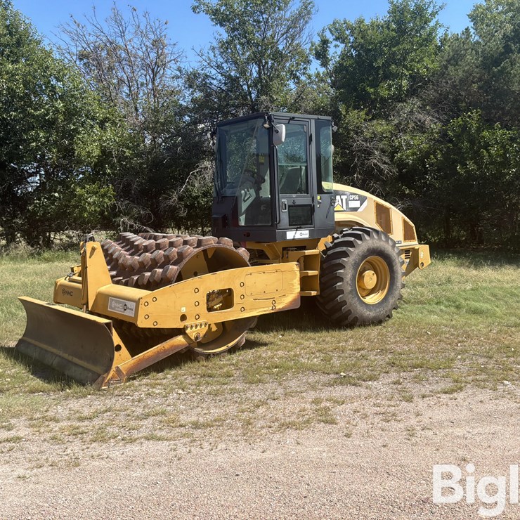 2009 CATERPILLAR CP56