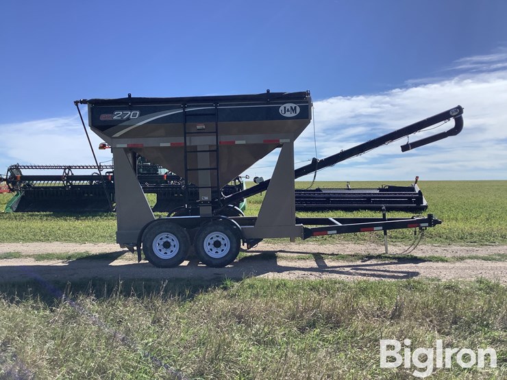 2019-j&m-ec270-image-4