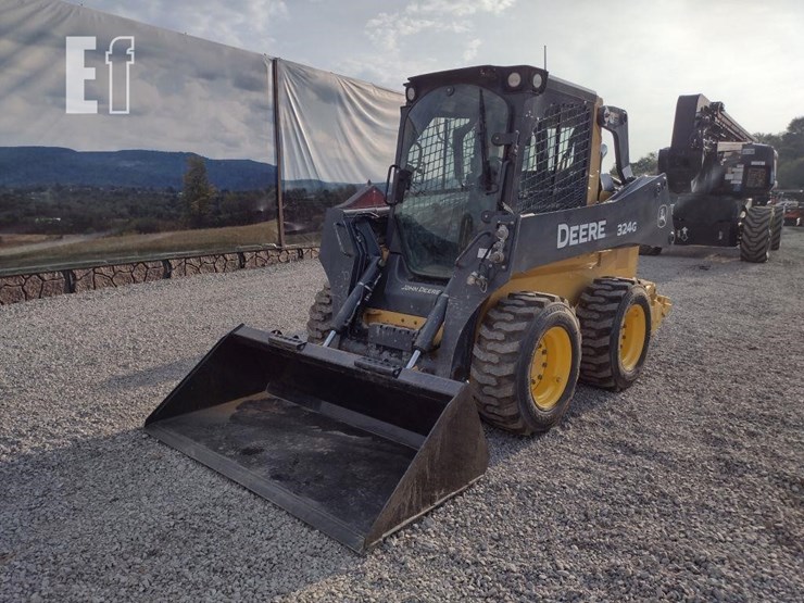 2019-deere-324g-image-30