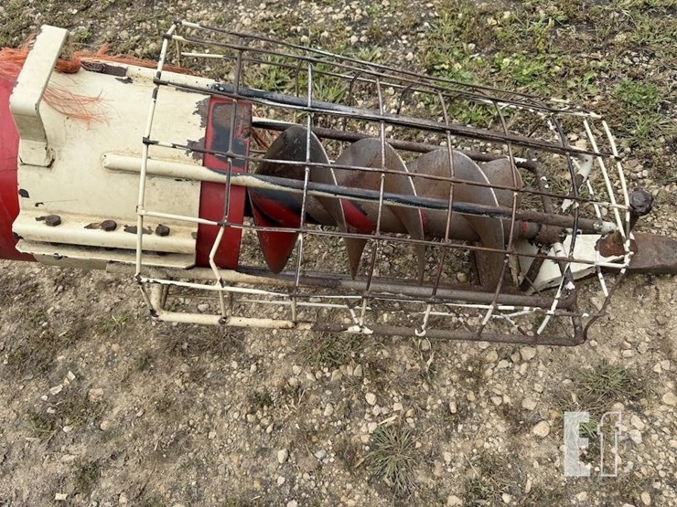 buhler-farm-king-1031-image-3