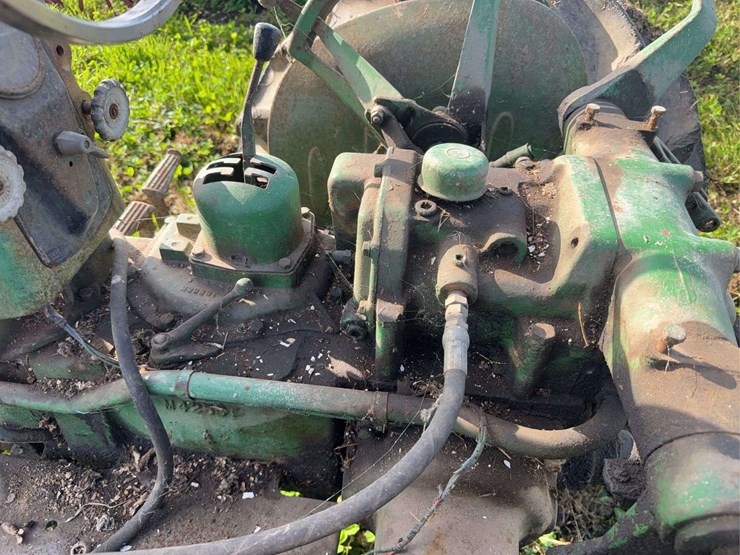 john-deere-420-image-12