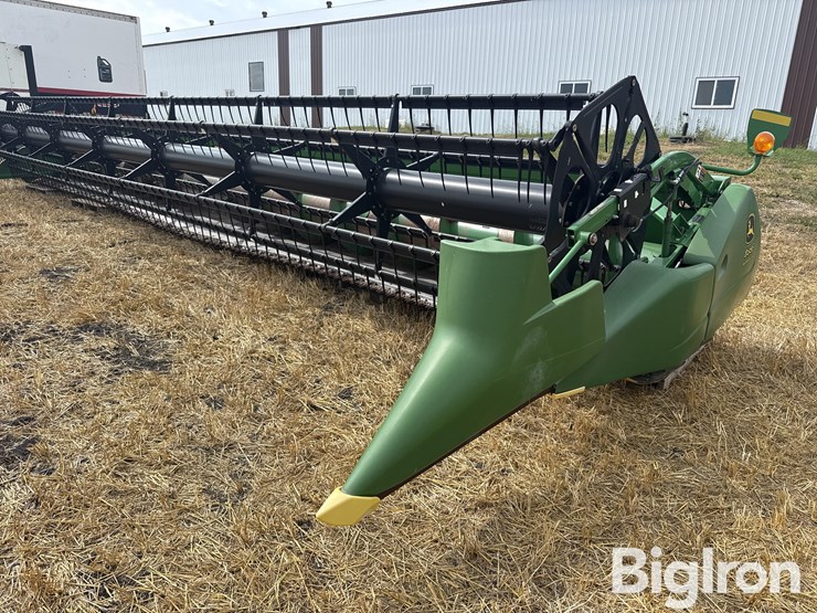 john-deere-635f-image-11