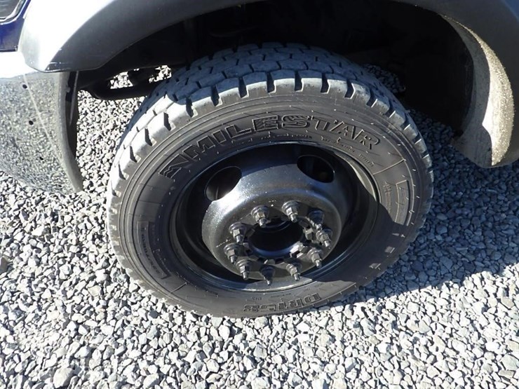 2012-dodge-2500-image-11