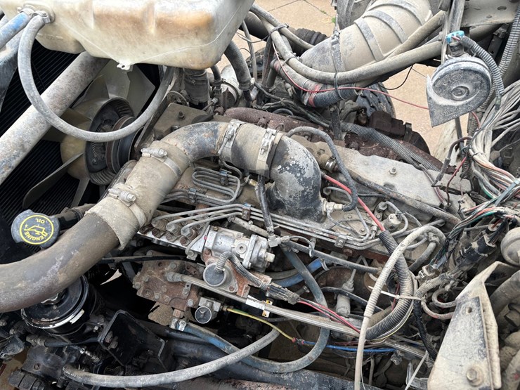1994-ford-l8000-image-41