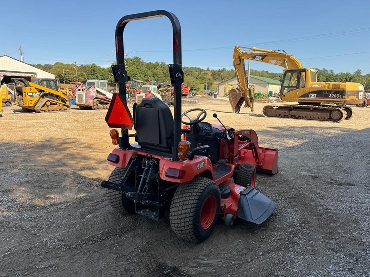 2014-kubota-bx2370-image-4