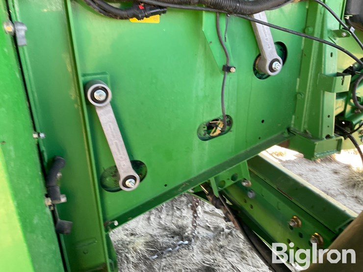 2012-john-deere-s680-image-18