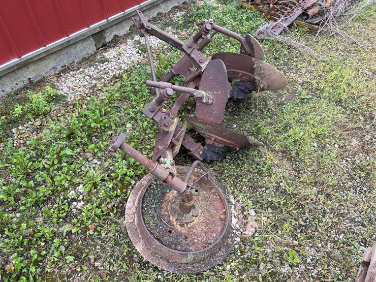 john-deere-2-image-2