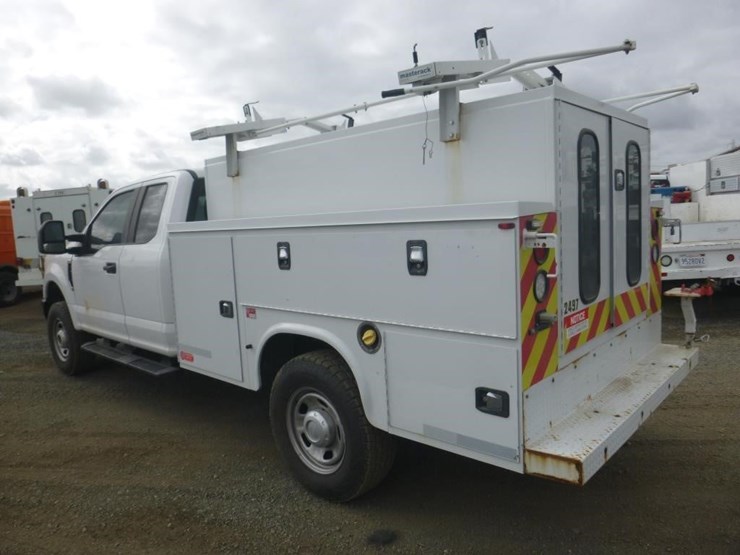 2017-ford-f350-image-4