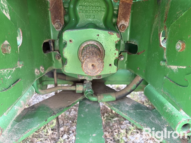 1995-john-deere-8200-image-9