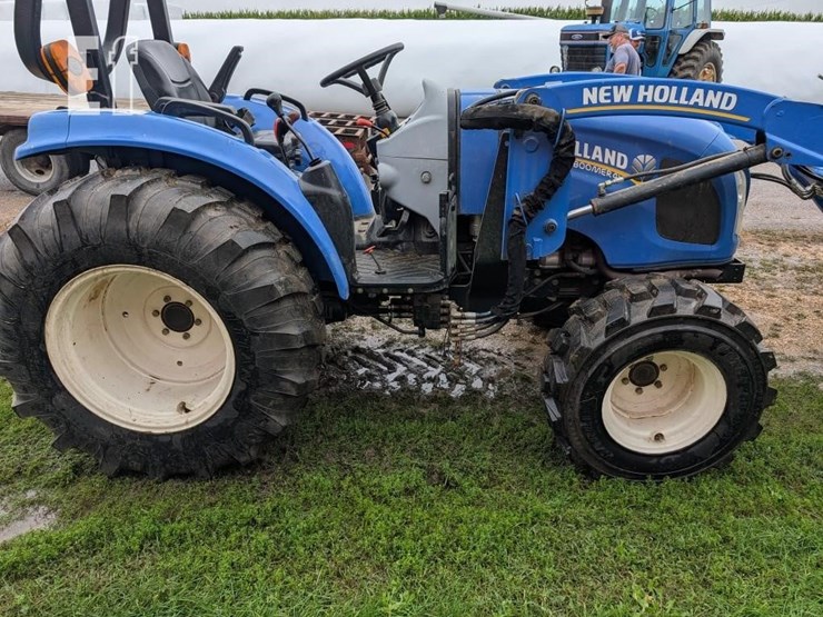 new-holland-boomer-41-image-6