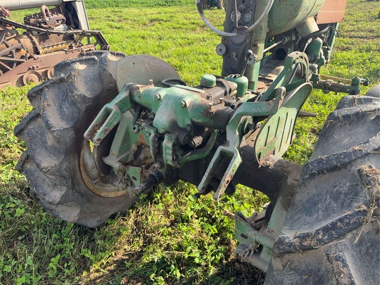 john-deere-420-image-8