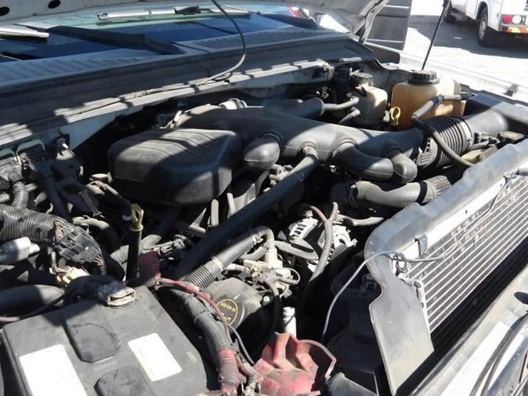 2010-ford-f450-image-10