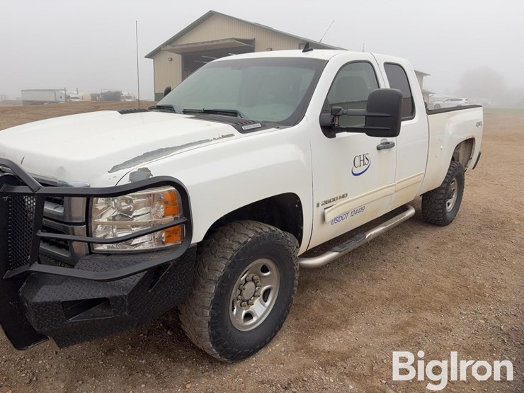 2009-chevrolet-silverado-2500-image-9