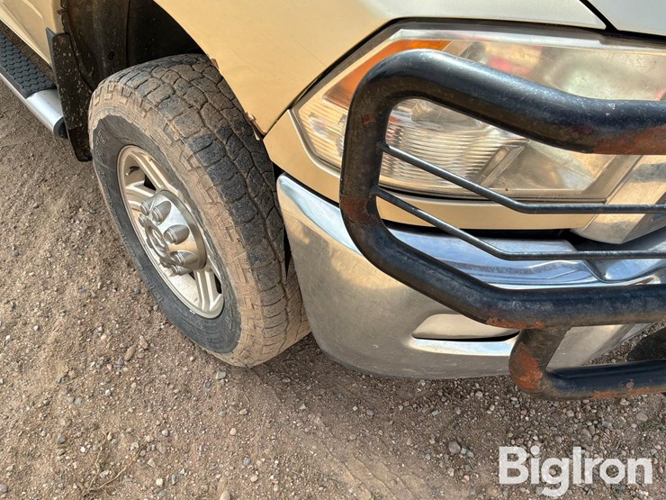 2011-dodge-ram-3500-image-17