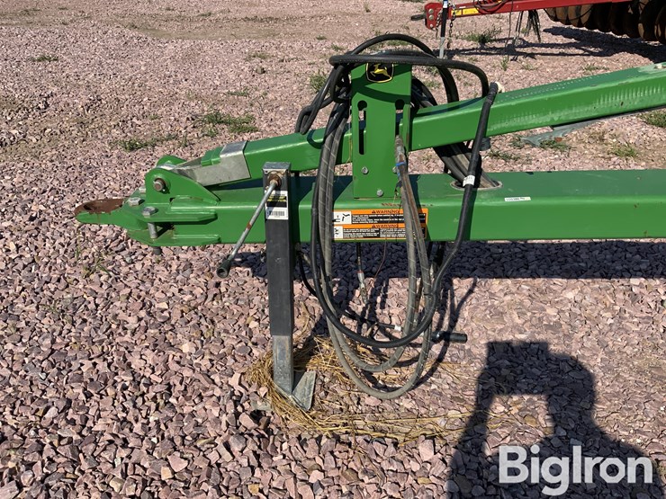 2014-john-deere-2510c-image-9