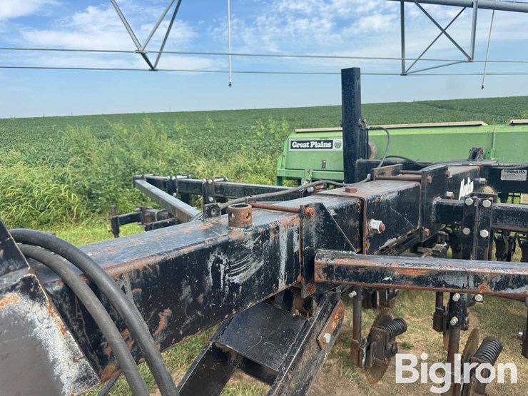 great-plains-solid-stand-15-image-14