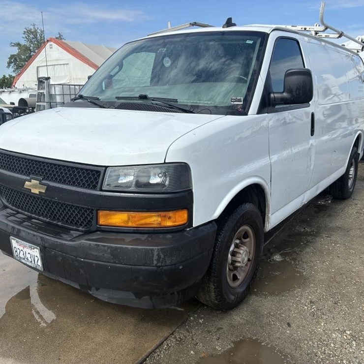 2019 CARGO EXPRESS