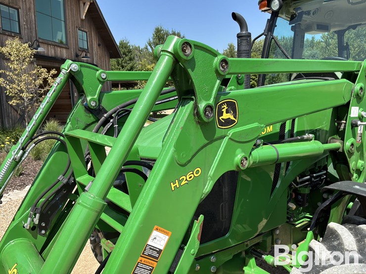 2016-john-deere-5100m-image-15