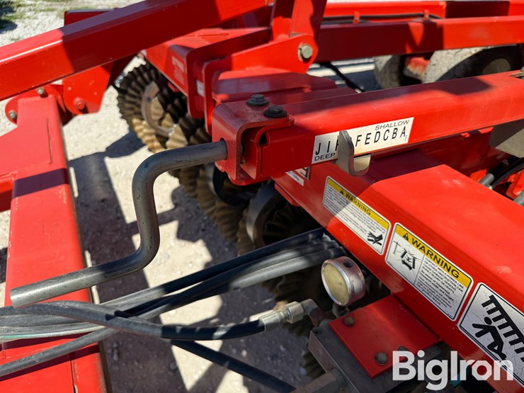 2013-kuhn-krause-8000-40-image-17