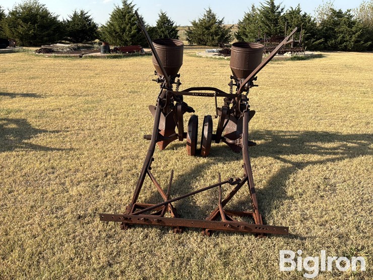 john-deere-2-image-2