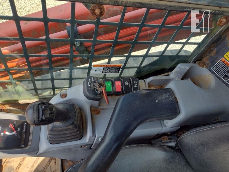 kubota-svl75-image-8