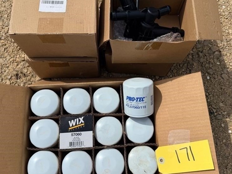oil-filters-&-engine-cool-thermostat-housing...-image-1