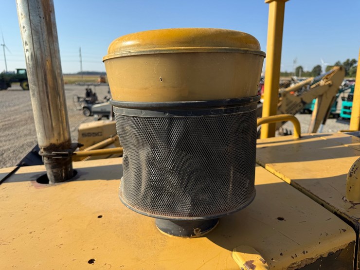 caterpillar-d6m-image-30