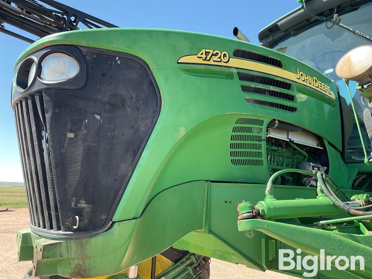 2007-john-deere-4720-image-11