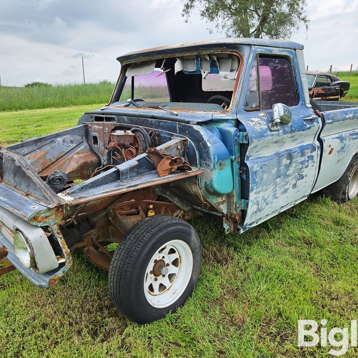 1965 CHEVROLET C10