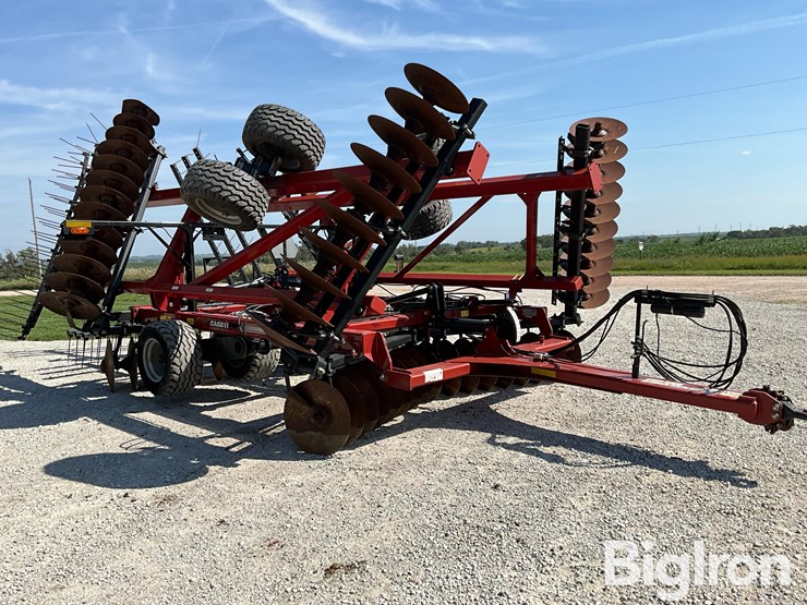 2015-case-ih-375-image-3