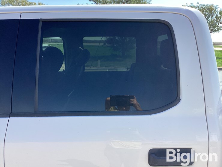 2017-ford-f150-xlt-image-16