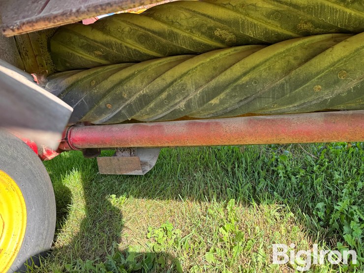 new-holland-489-image-15