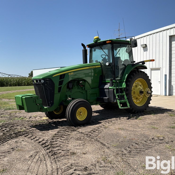 2007 JOHN DEERE 8130