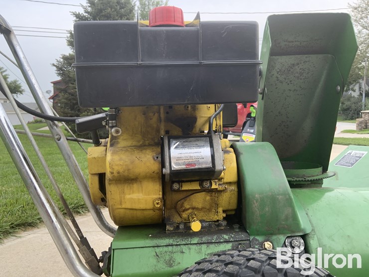 john-deere-726-image-16