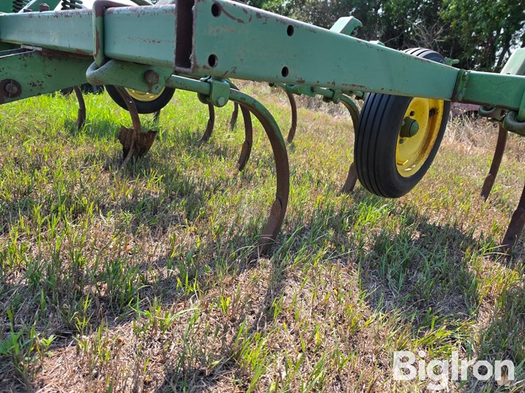 john-deere-1610-image-10