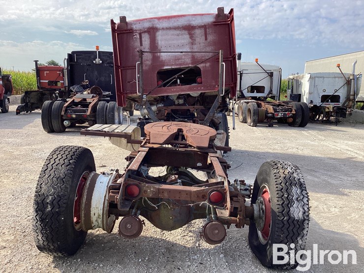 1985-kenworth-k100e-image-6