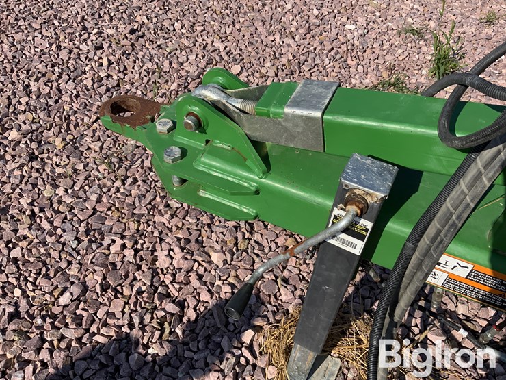 2014-john-deere-2510c-image-19