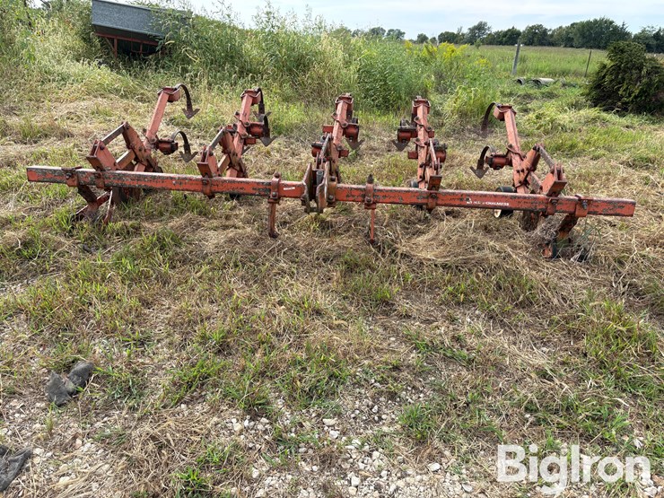 allis-chalmers-1200-image-2