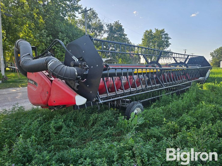 2011-case-ih-3020-image-10