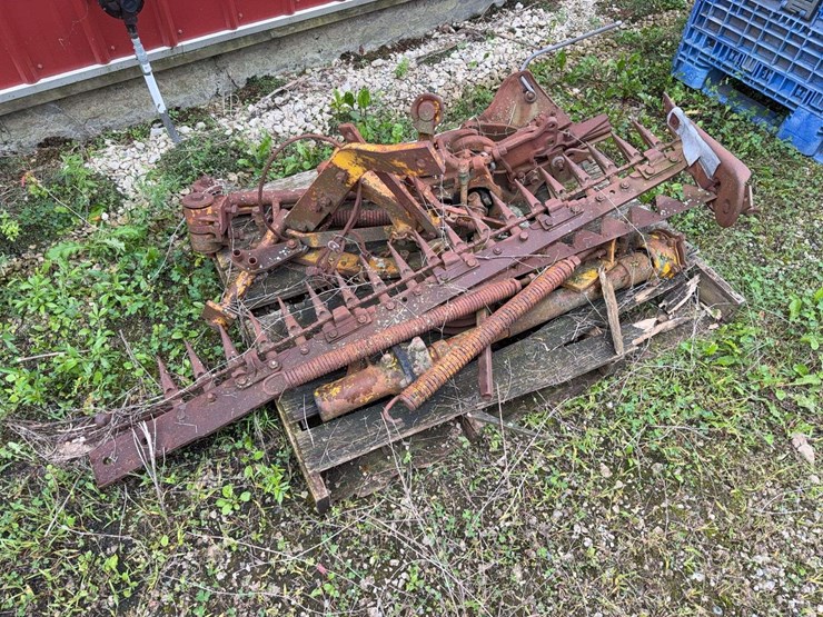 john-deere-sickle-bar-mower-image-1
