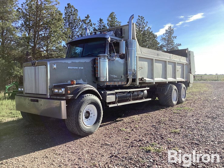 2000-western-star-4964fx-image-1
