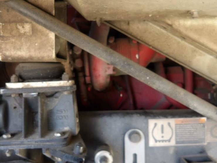 2019-peterbilt-520-image-8