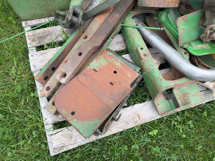 john-deere-dubuque-parts-image-3
