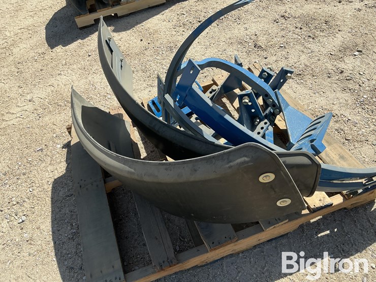 ford-8240-image-13
