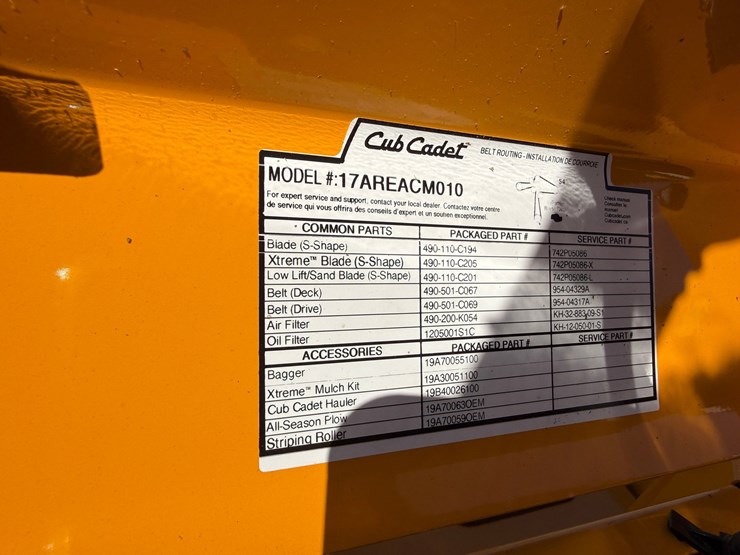#11-•-cub-cadet-zt1-zero-turn-mower-1a03rh50167-inv#4518-image-27