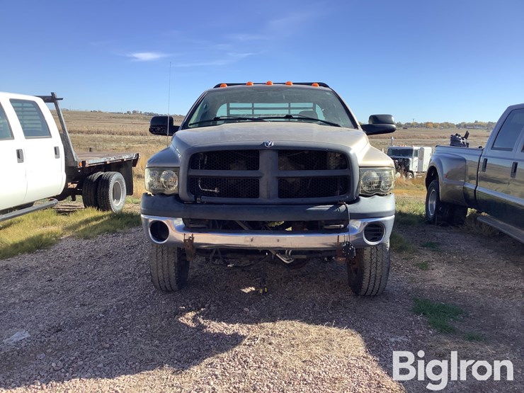 2004-dodge-ram-2500-image-2