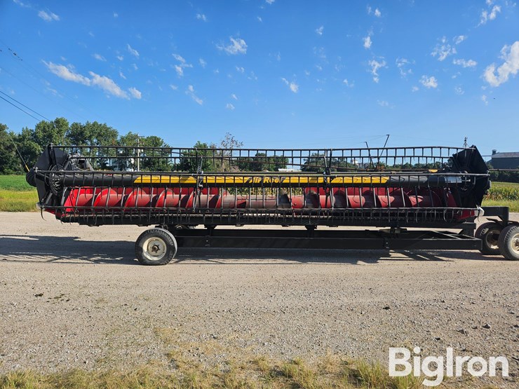 2011-case-ih-3020-image-2